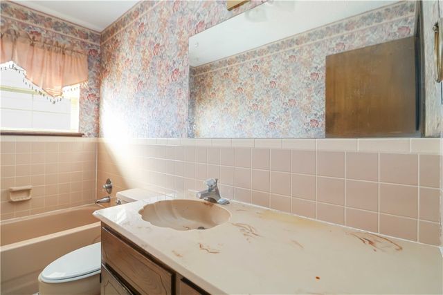 4003 Chapman Avenue, Springdale, AR 72762