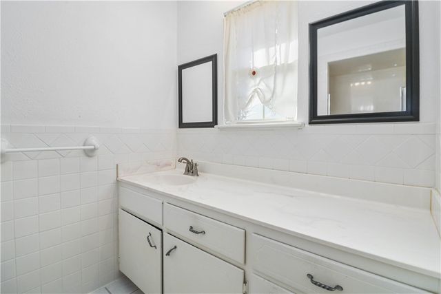 4003 Chapman Avenue, Springdale, AR 72762