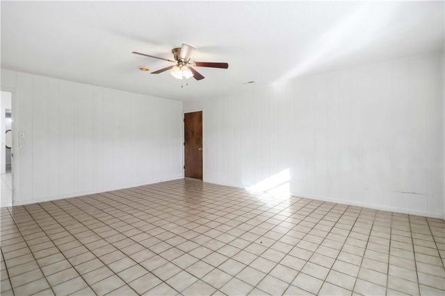 4003 Chapman Avenue, Springdale, AR 72762