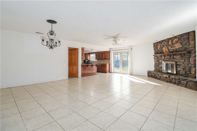 4003 Chapman Avenue, Springdale, AR 72762