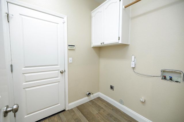 446 Meyenberg Ave, Ripon, CA 95366