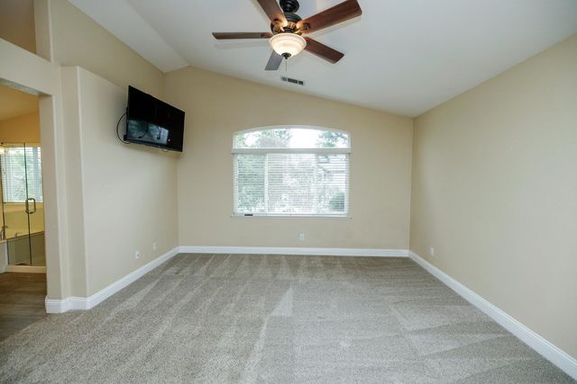 446 Meyenberg Ave, Ripon, CA 95366