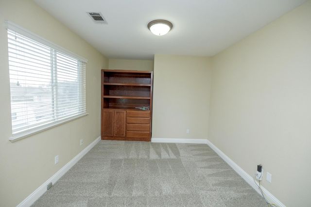 446 Meyenberg Ave, Ripon, CA 95366