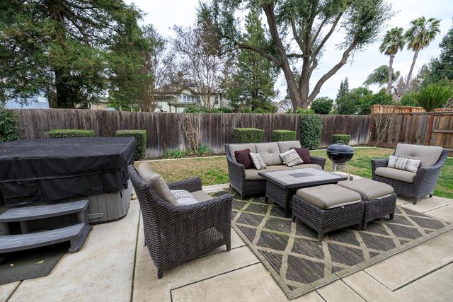 446 Meyenberg Ave, Ripon, CA 95366