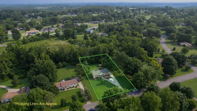215 Maple Way, Mount Juliet, TN 37122