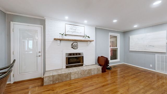 215 Maple Way, Mount Juliet, TN 37122