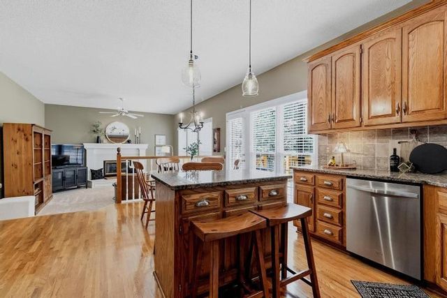 8300 W 143rd Terrace, Overland Park, KS 66223