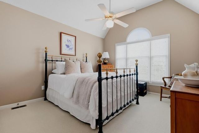 8300 W 143rd Terrace, Overland Park, KS 66223