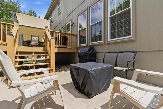 8300 W 143rd Terrace, Overland Park, KS 66223