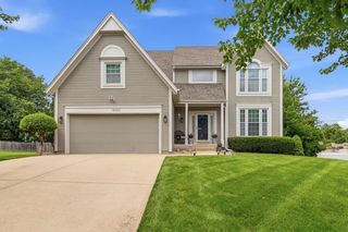 8300 W 143rd Terrace, Overland Park, KS 66223