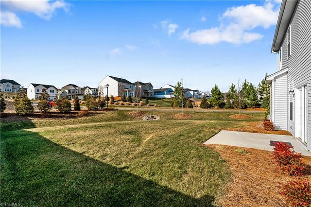 2130 Beechwood View Drive, Winston-salem, NC 27106