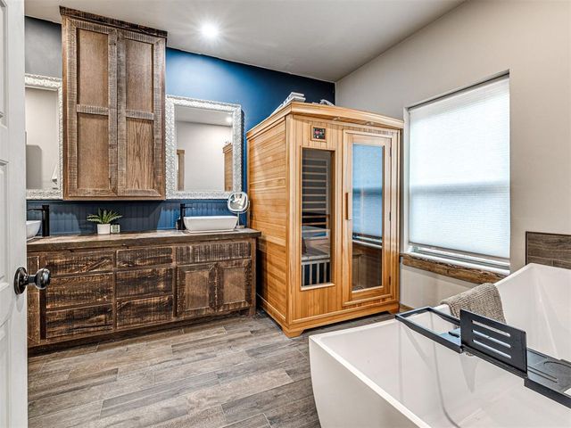 18955 S Harrah Street, Newalla, OK 74857