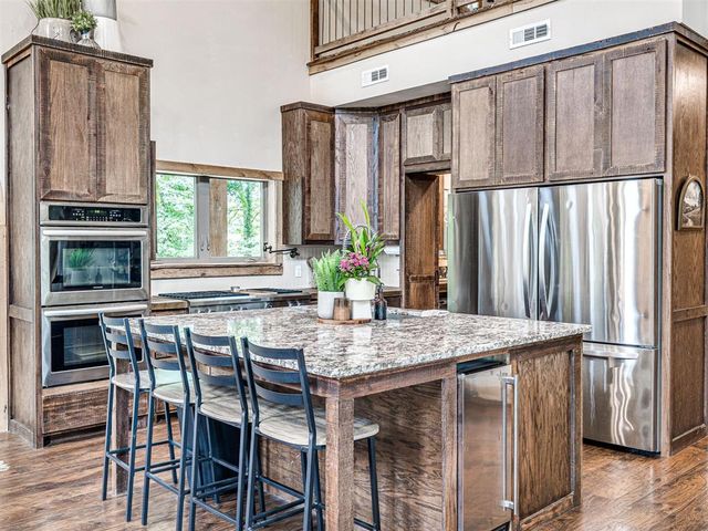 18955 S Harrah Street, Newalla, OK 74857