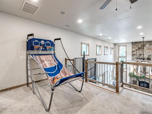 18955 S Harrah Street, Newalla, OK 74857