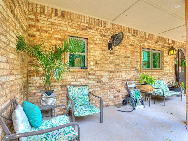 18955 S Harrah Street, Newalla, OK 74857