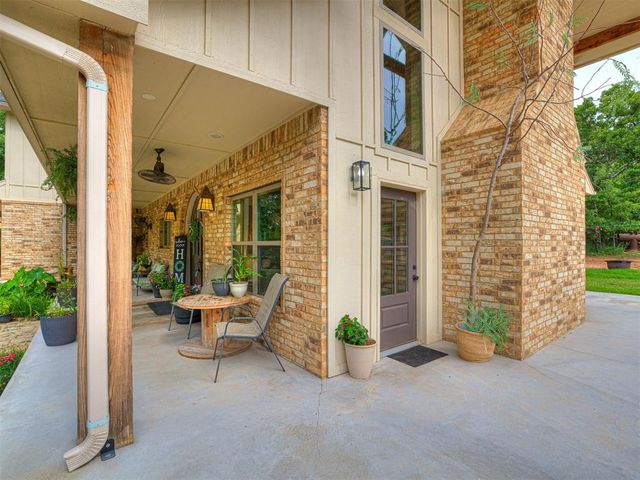 18955 S Harrah Street, Newalla, OK 74857