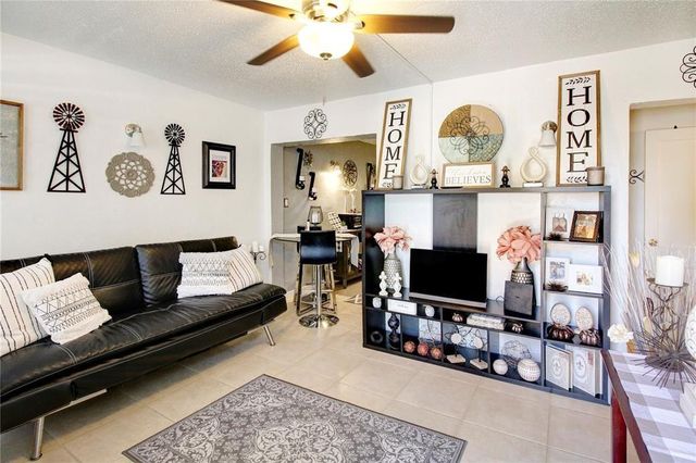 306 NE 13th Avenue, Pompano Beach, FL 33060