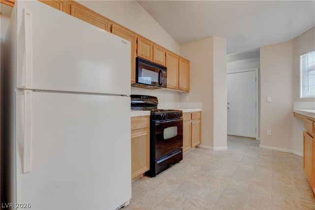 5438 Silent Path Way, North Las Vegas, NV 89031