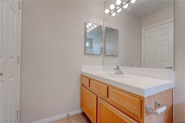 5438 Silent Path Way, North Las Vegas, NV 89031