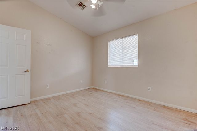 5438 Silent Path Way, North Las Vegas, NV 89031