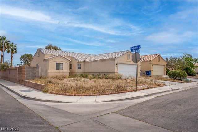 5438 Silent Path Way, North Las Vegas, NV 89031