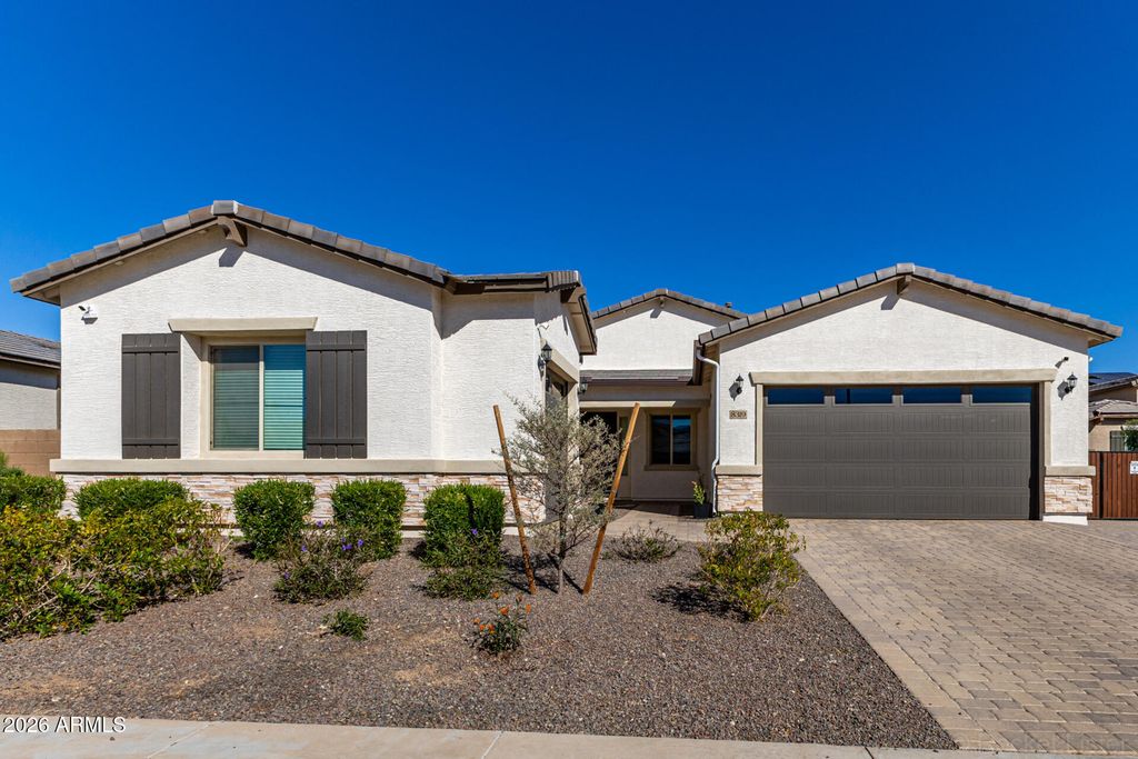 8319 N 186TH Avenue, Waddell, AZ 85355 — photo 2
