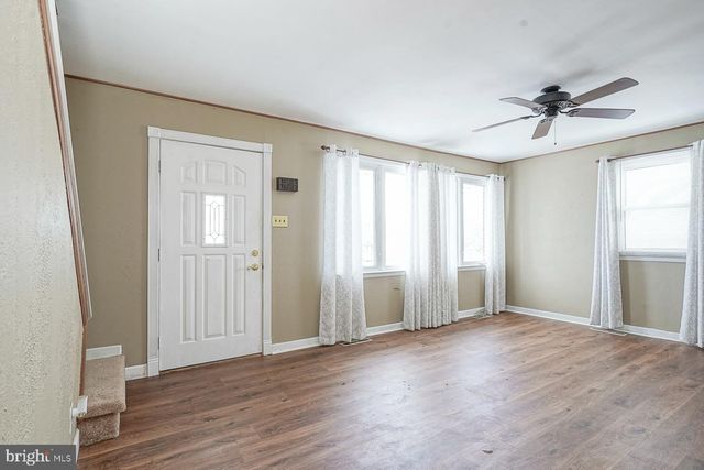 465 BUCKNELL AVE, Wenonah, NJ 08090