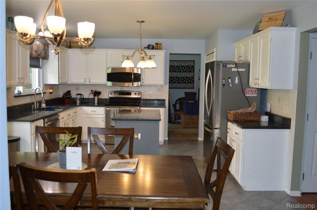 5708 Berwick Court, Independence Charter Township, MI 48346