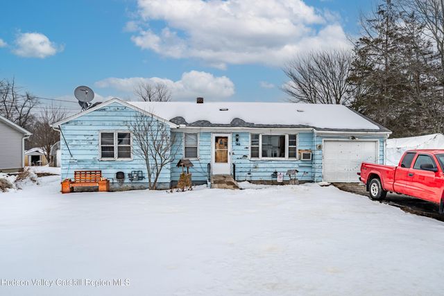 146 Joslen Boulevard, Greenport, NY 12534