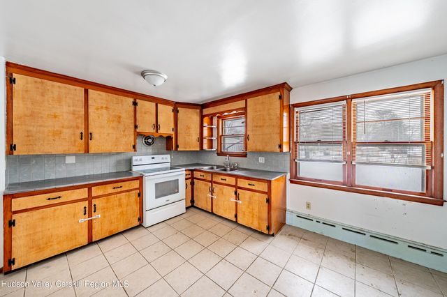 146 Joslen Boulevard, Greenport, NY 12534