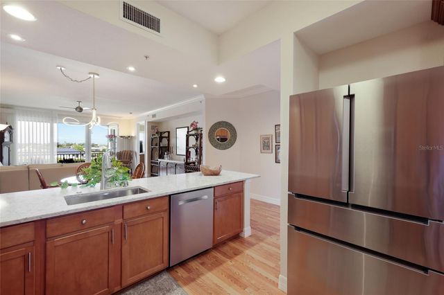 5100 JESSIE HARBOR DRIVE 404, Osprey, FL 34229