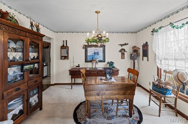 231 Westglen Drive, Glen Carbon, IL 62034