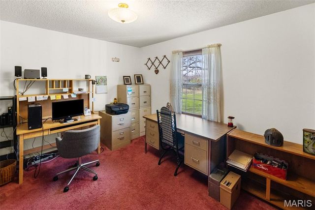 231 Westglen Drive, Glen Carbon, IL 62034