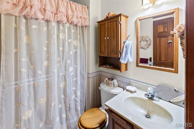 231 Westglen Drive, Glen Carbon, IL 62034