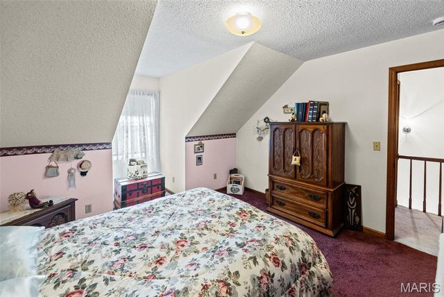 231 Westglen Drive, Glen Carbon, IL 62034