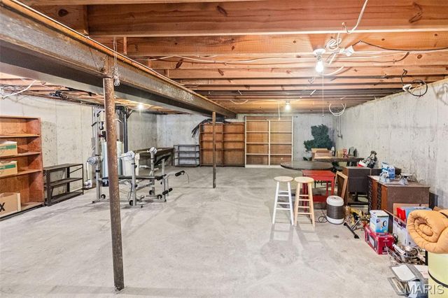 231 Westglen Drive, Glen Carbon, IL 62034