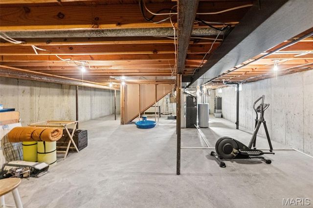 231 Westglen Drive, Glen Carbon, IL 62034