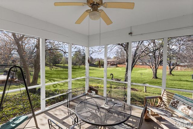 231 Westglen Drive, Glen Carbon, IL 62034