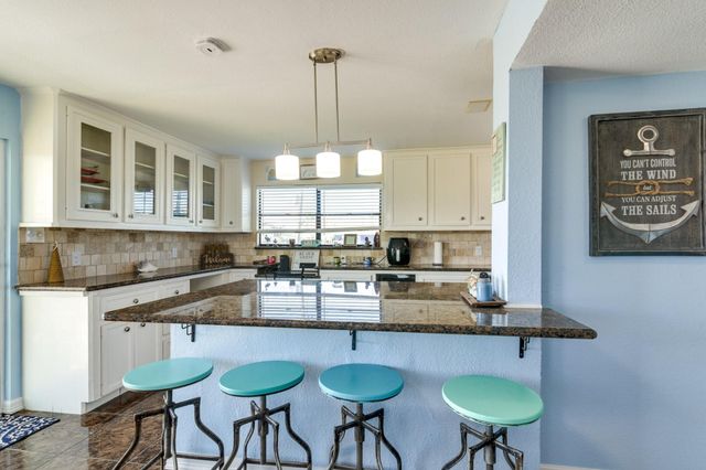 4224 Fort Bend Drive, Galveston, TX 77554