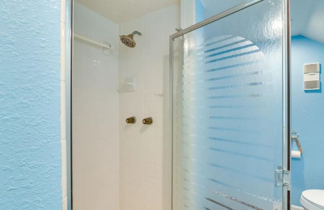 4224 Fort Bend Drive, Galveston, TX 77554