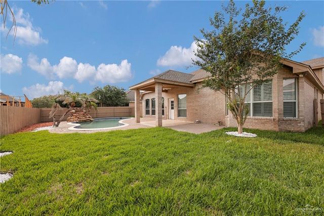 3902 Green Jay Drive, Mission, TX 78572
