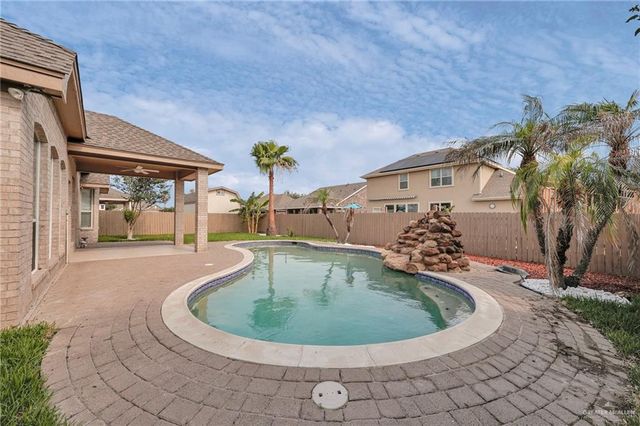 3902 Green Jay Drive, Mission, TX 78572