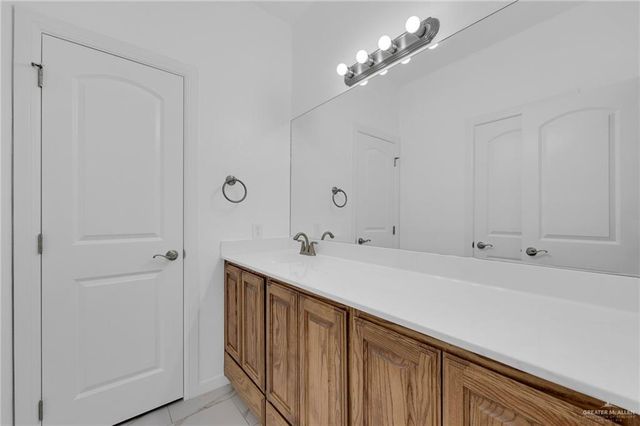 3902 Green Jay Drive, Mission, TX 78572