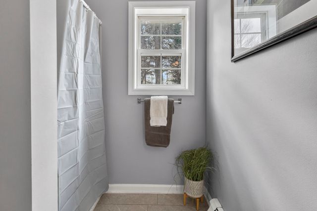 209 Dover Point Road, Dover, NH 03820