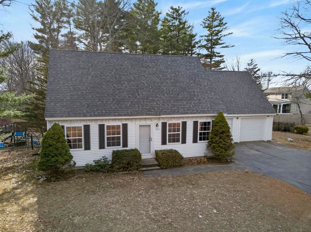 209 Dover Point Road, Dover, NH 03820
