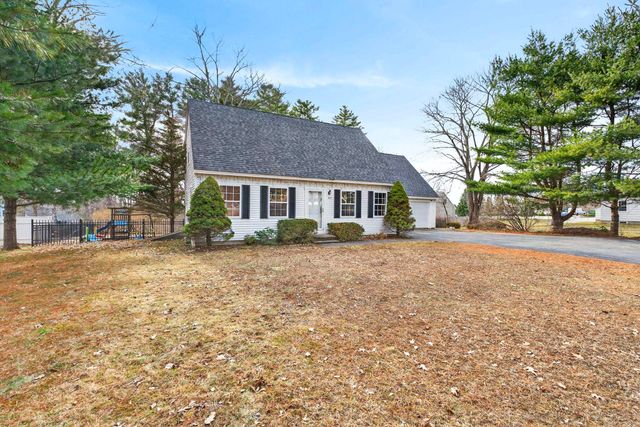 209 Dover Point Road, Dover, NH 03820