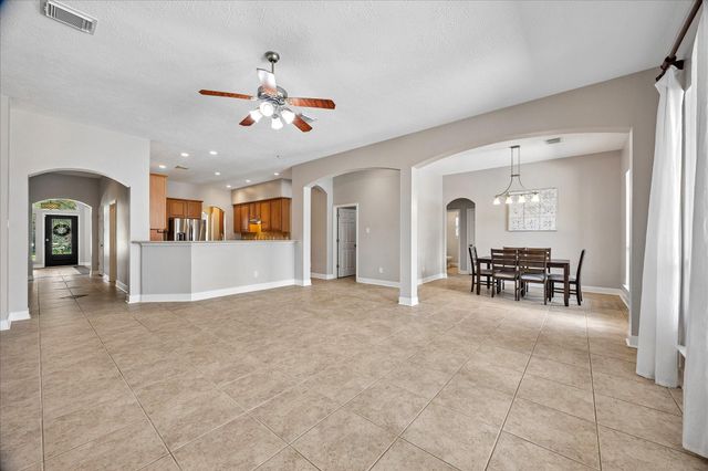 716 High Ridge Drive, Friendswood, TX 77546