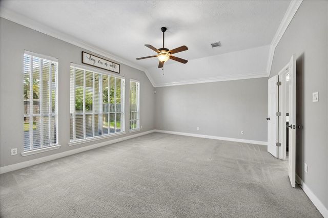 716 High Ridge Drive, Friendswood, TX 77546