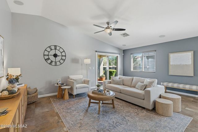 8437 S Burien Road, Tucson, AZ 85747