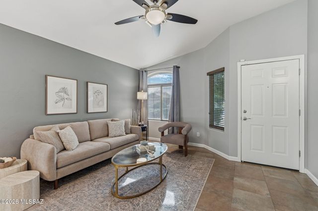 8437 S Burien Road, Tucson, AZ 85747